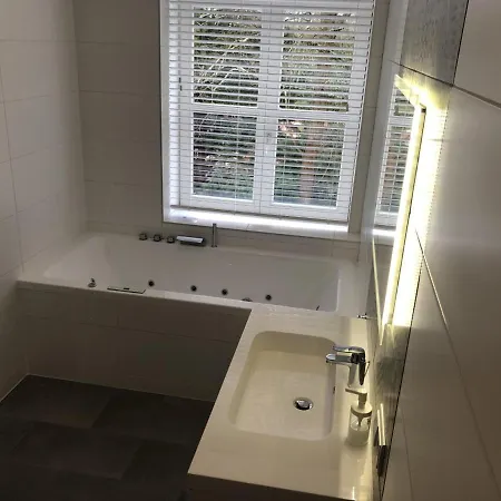Hoevevoorde 3* Rijswijk