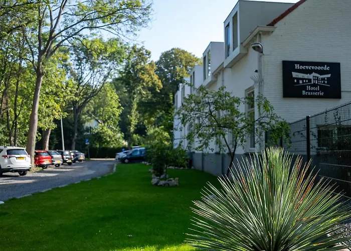 Hoevevoorde 3*