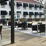 Отель Hoevevoorde